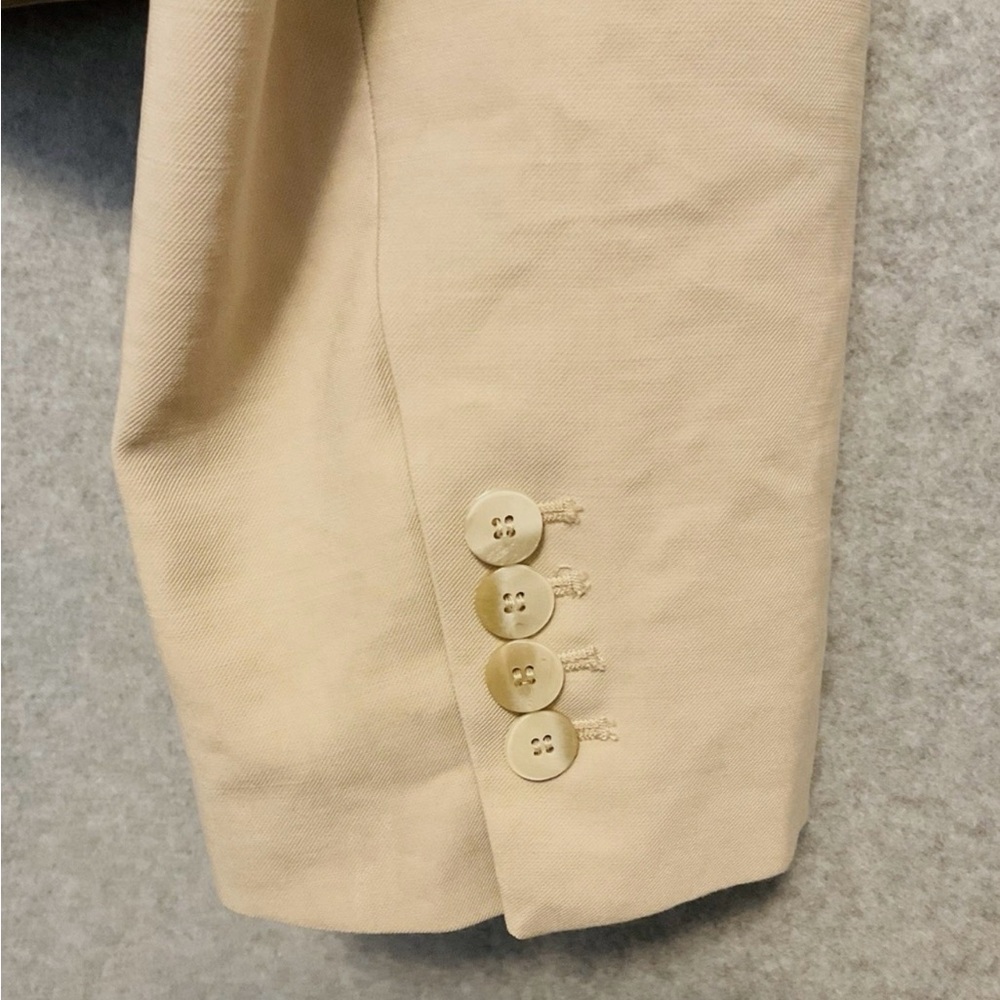 Zara Women's Cream Blazer -new without tag - Picture 5 of 10